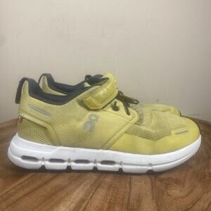 On Cloud Play Kids Toddler Yellow Size 1.5K Athletic Running Shoes Sneakers